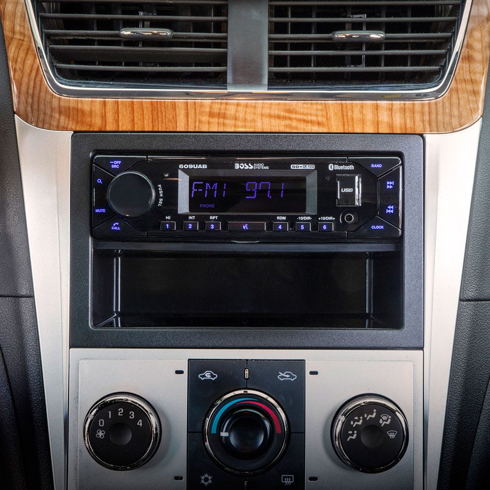 Scosche Double or Single DIN Dash Kit Compatible with 2004-2023 Buick/Chevy/GMC/Hummer/Saturn/Suzuki GM2600 in car dash