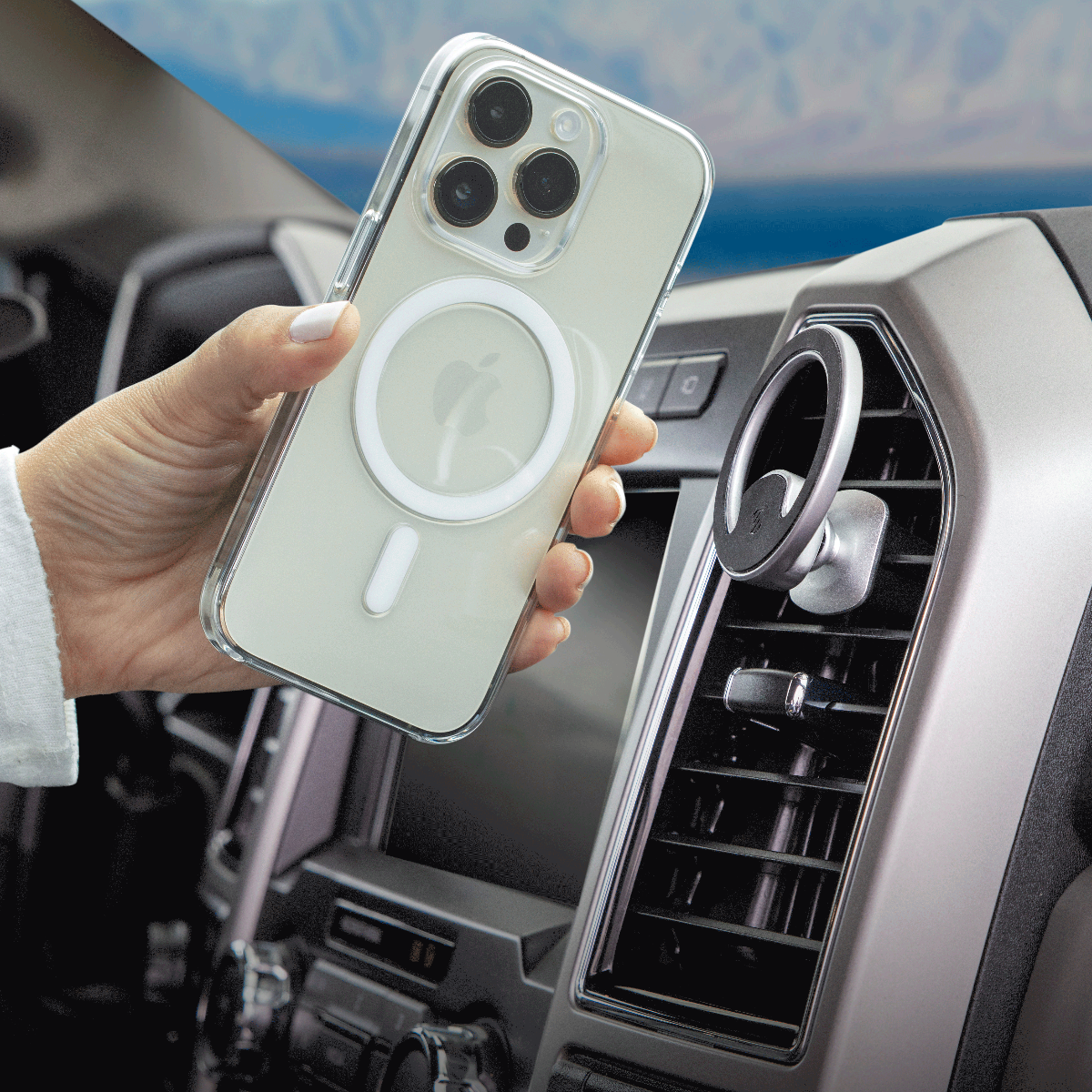 MagicMount™ Elite2 Vent Mount with iphone