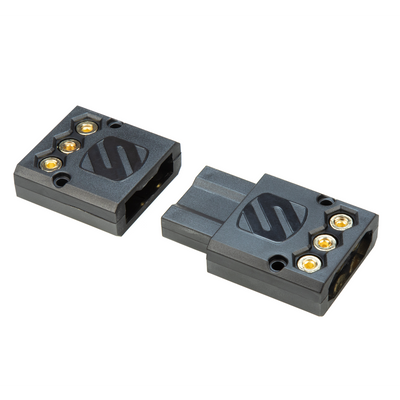 Connector for amplifiers